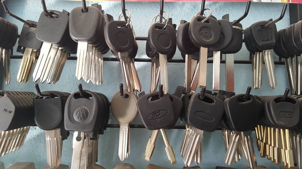 Types Of Car Keys Surprise Locksmith 24